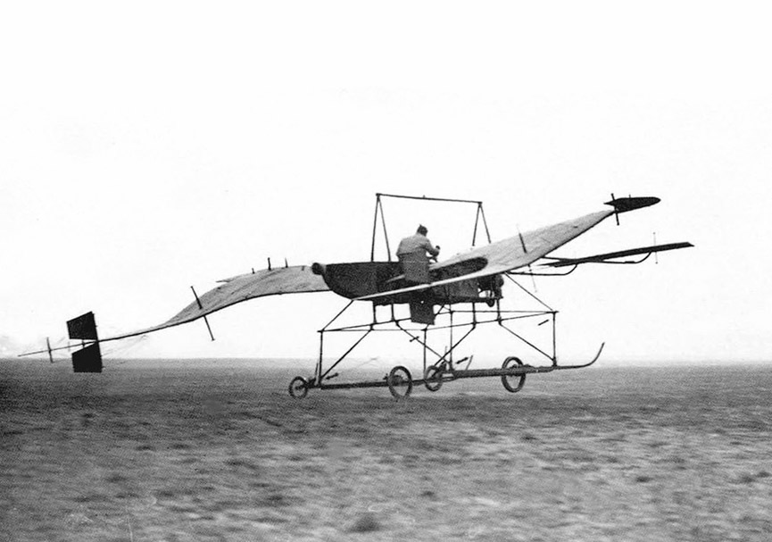 Louis Schreck en su Diapason II. 1911. CTIE